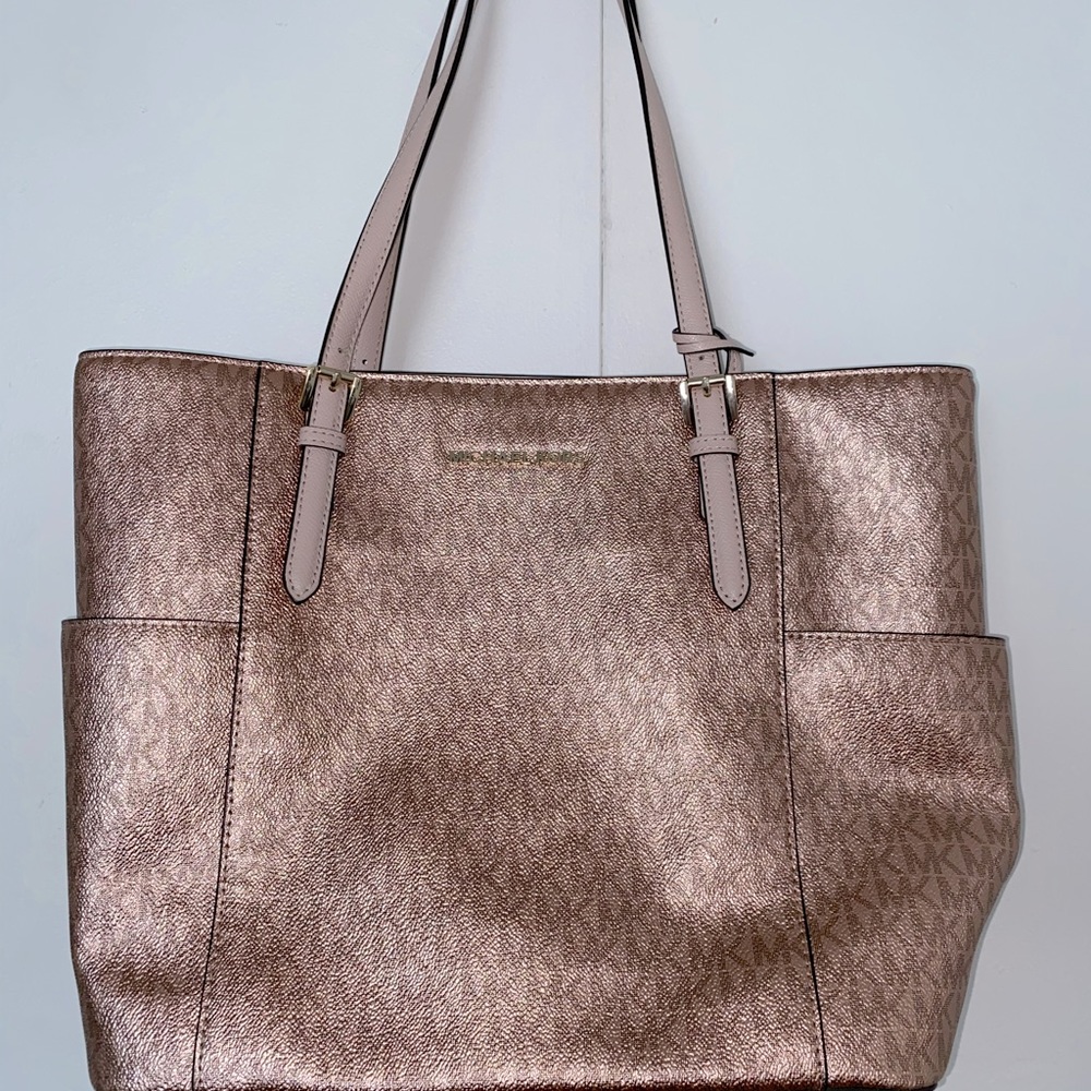 Rose Gold Michael Kors Shoulder Bag